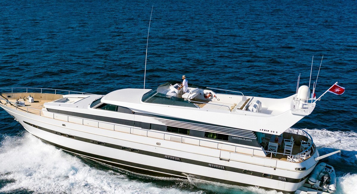 SANDI IV yacht charter 1