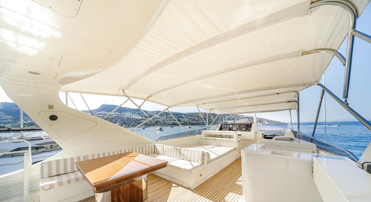 SANREF yacht charter 2
