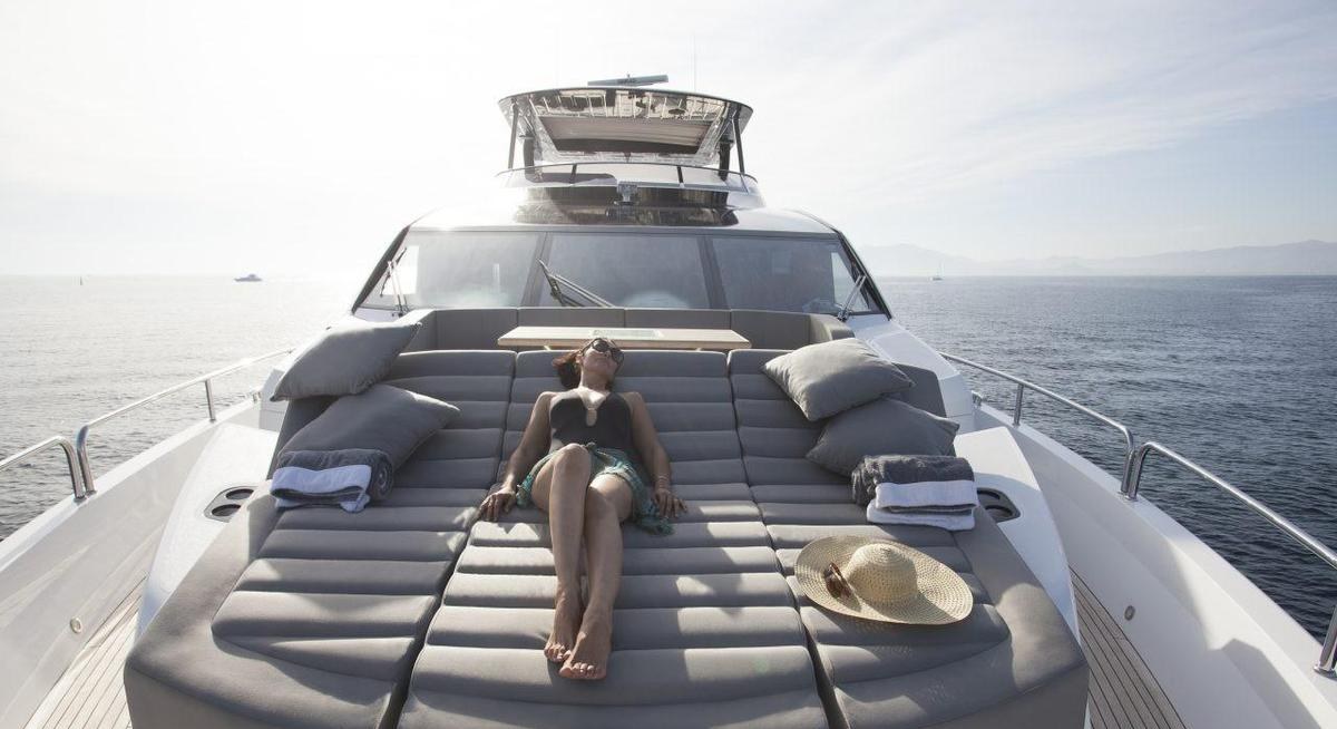SEA WATER II yacht charter 2