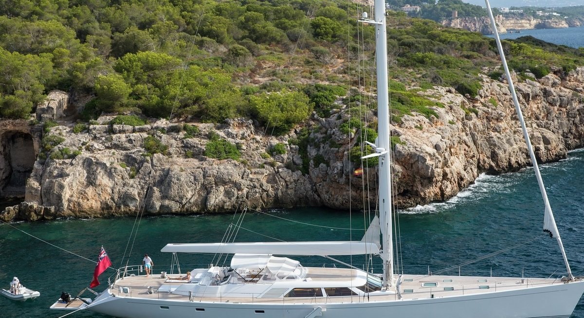 SEALEN B yacht charter 1