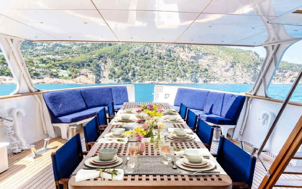 SEMAYA yacht charter 4