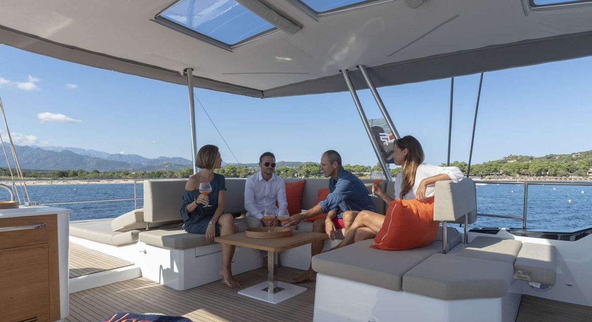 SERENISSIMA III yacht charter 3
