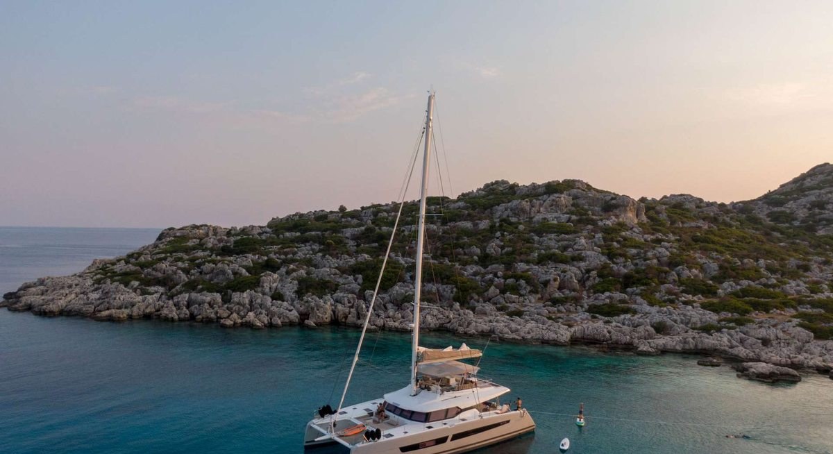 SERENISSIMA III YACHT CHARTER yacht charter