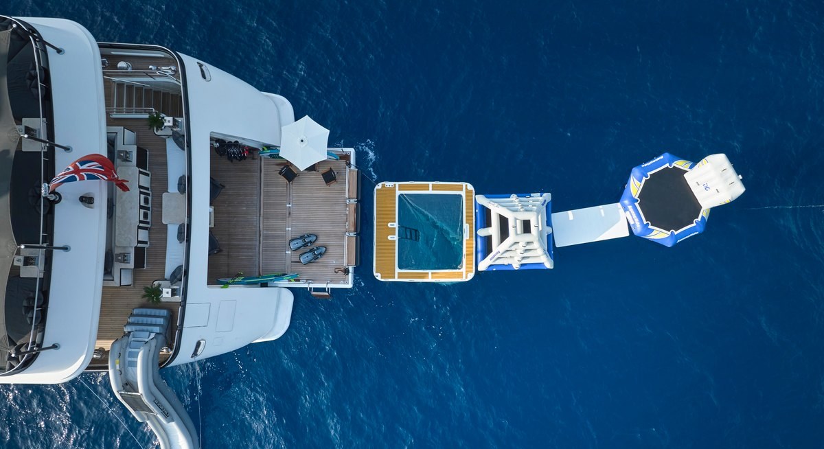 SILVER ANGEL yacht charter 5