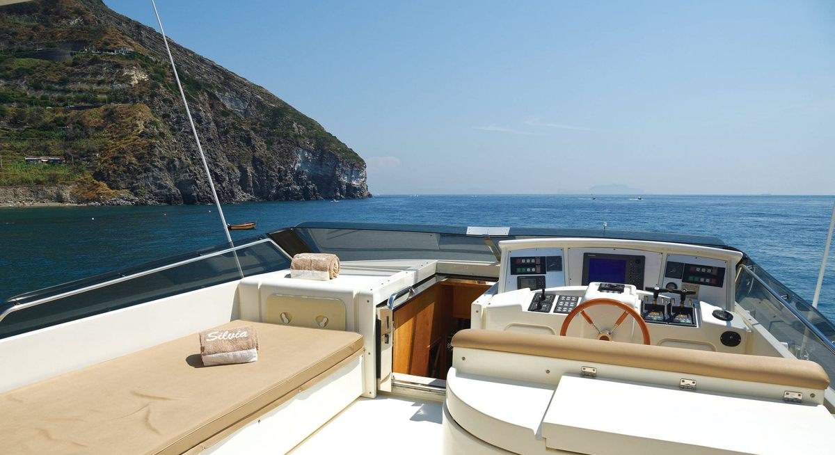 SILVIA yacht charter 3