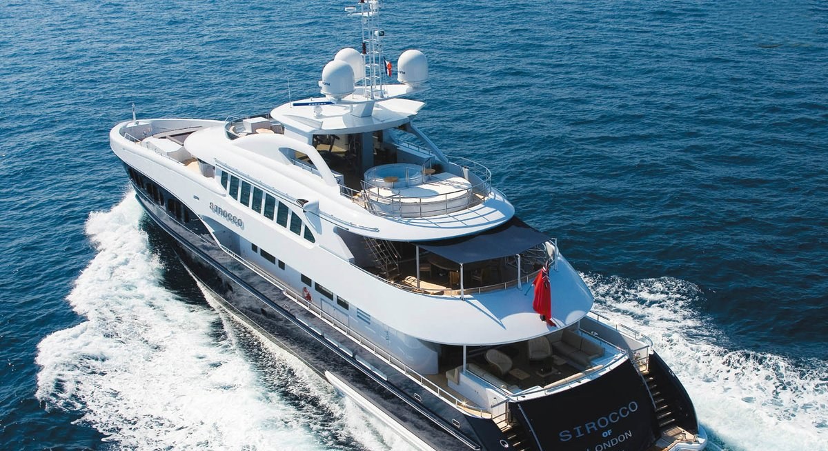 SIROCCO yacht charter 4