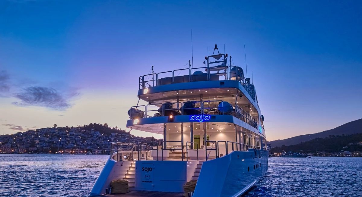 SOJO yacht charter 5