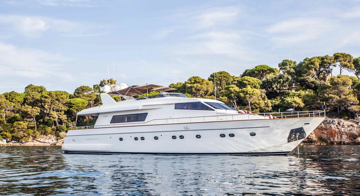 تأجير يخت SOLAL YACHT CHARTER