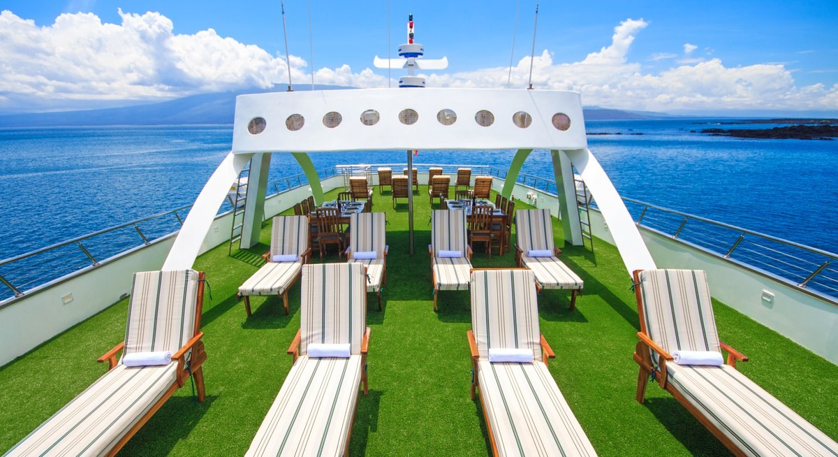 SOLARIS yacht charter 2
