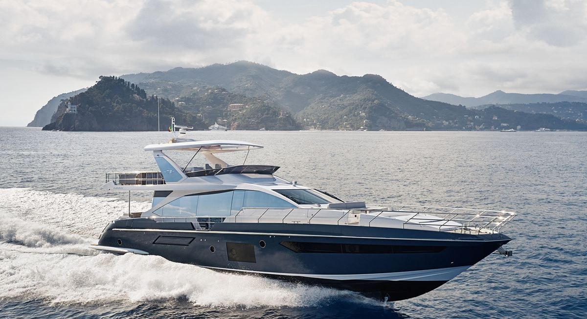 SOLSTICE yacht charter 1