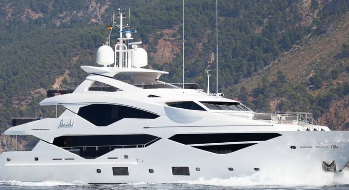 SONISHI yacht charter 1