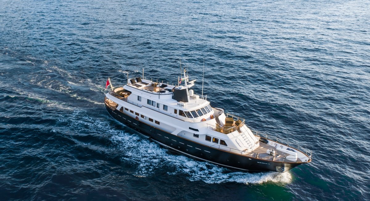 SOUNION II yacht charter 1