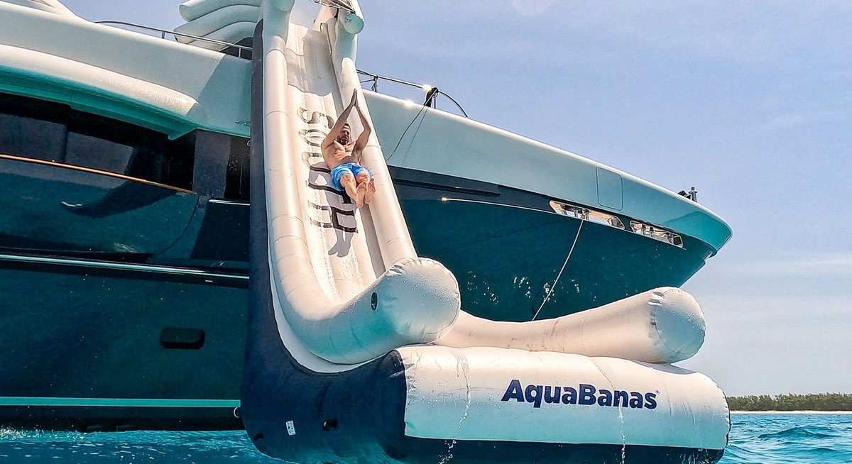 SOUTH yacht charter 5