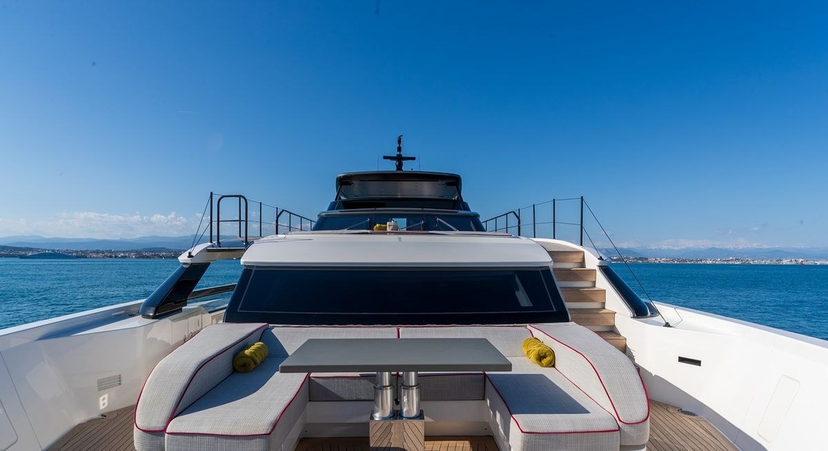 SSL yacht charter 2