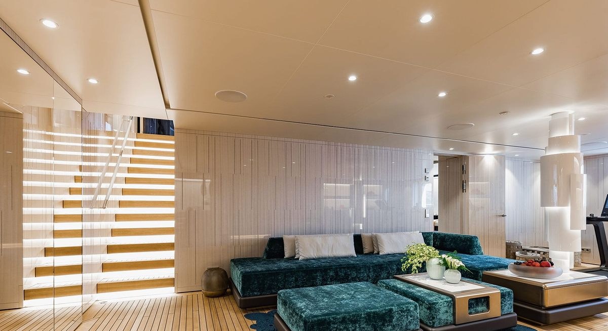 STARLUST yacht charter 4