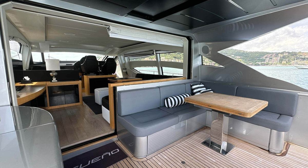 SUENO yacht charter 3