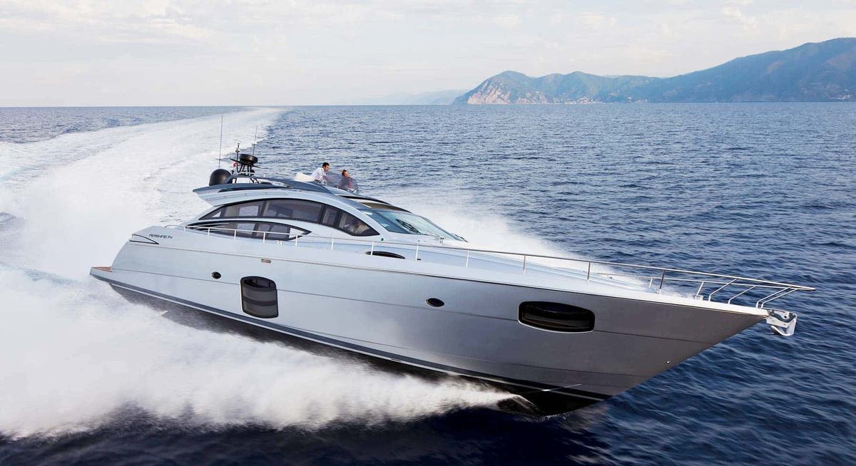 SUENO yacht charter 1
