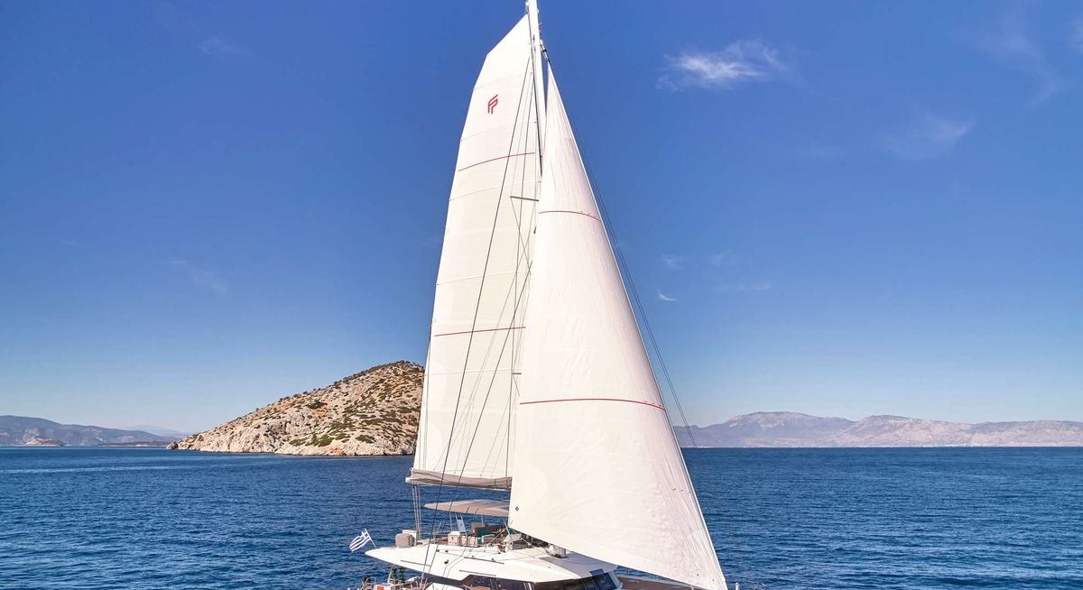 SUNMOON yacht charter 1