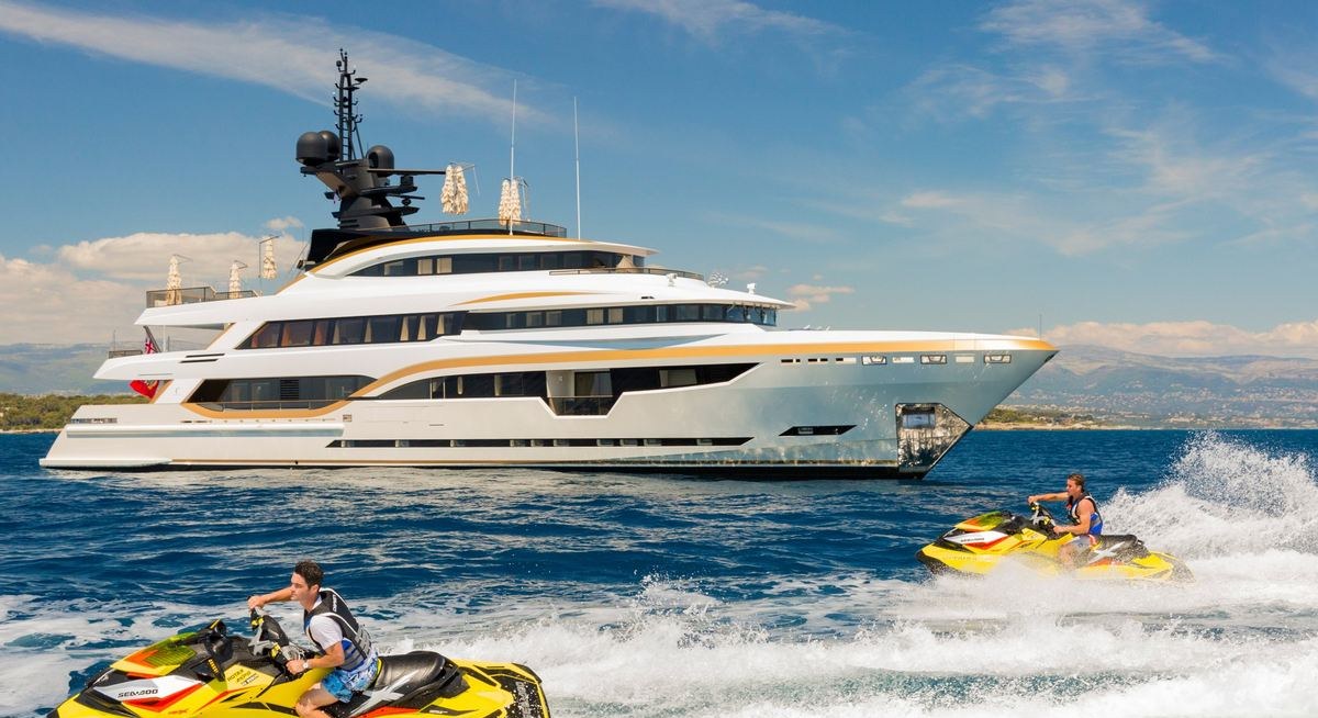 Yacht charter TAIBA YACHT CHARTER
