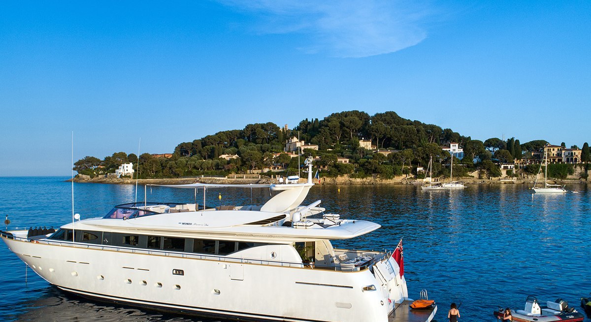 TALILA yacht charter 5
