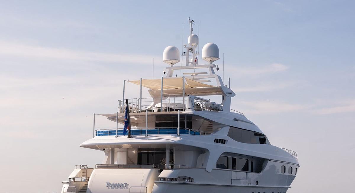 TIAMAT yacht charter 5