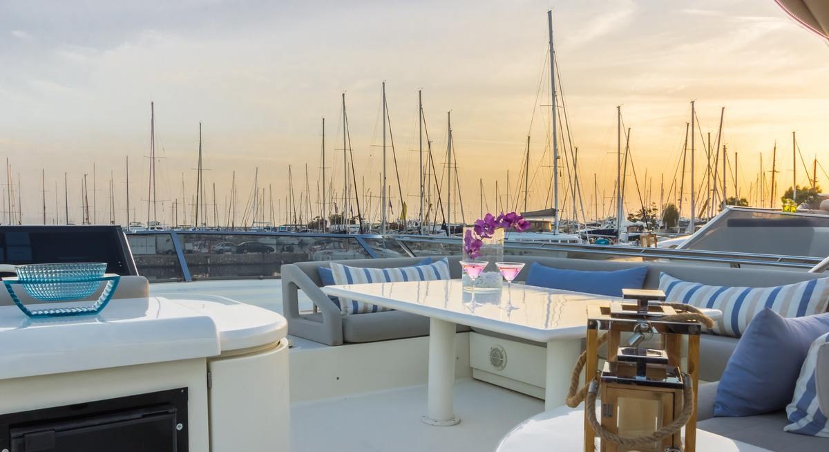 VENTO yacht charter 4