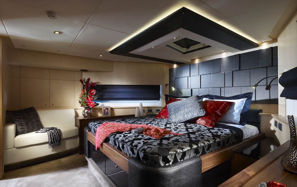 VEUVE yacht charter 2
