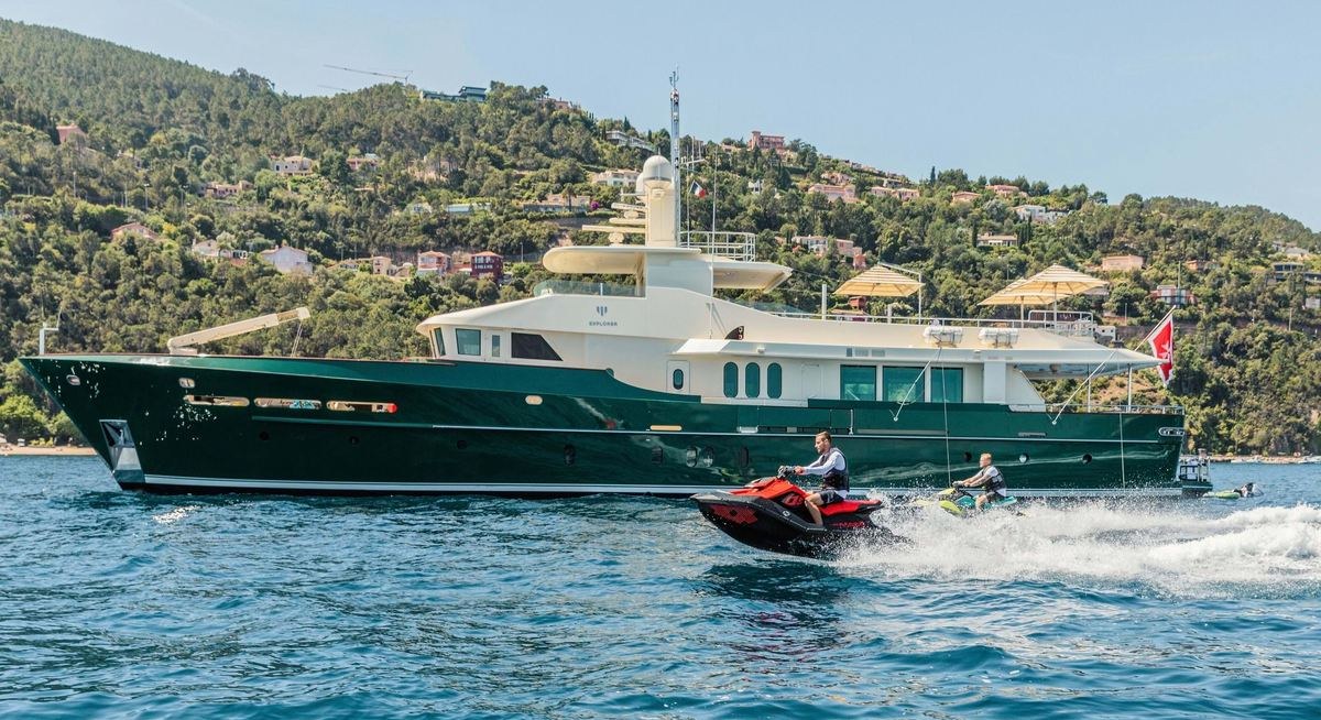W EXPLORER YACHT CHARTER yacht charter