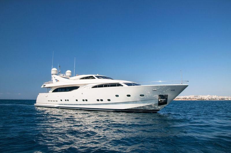 WHISPER V YACHT CHARTER yacht charter