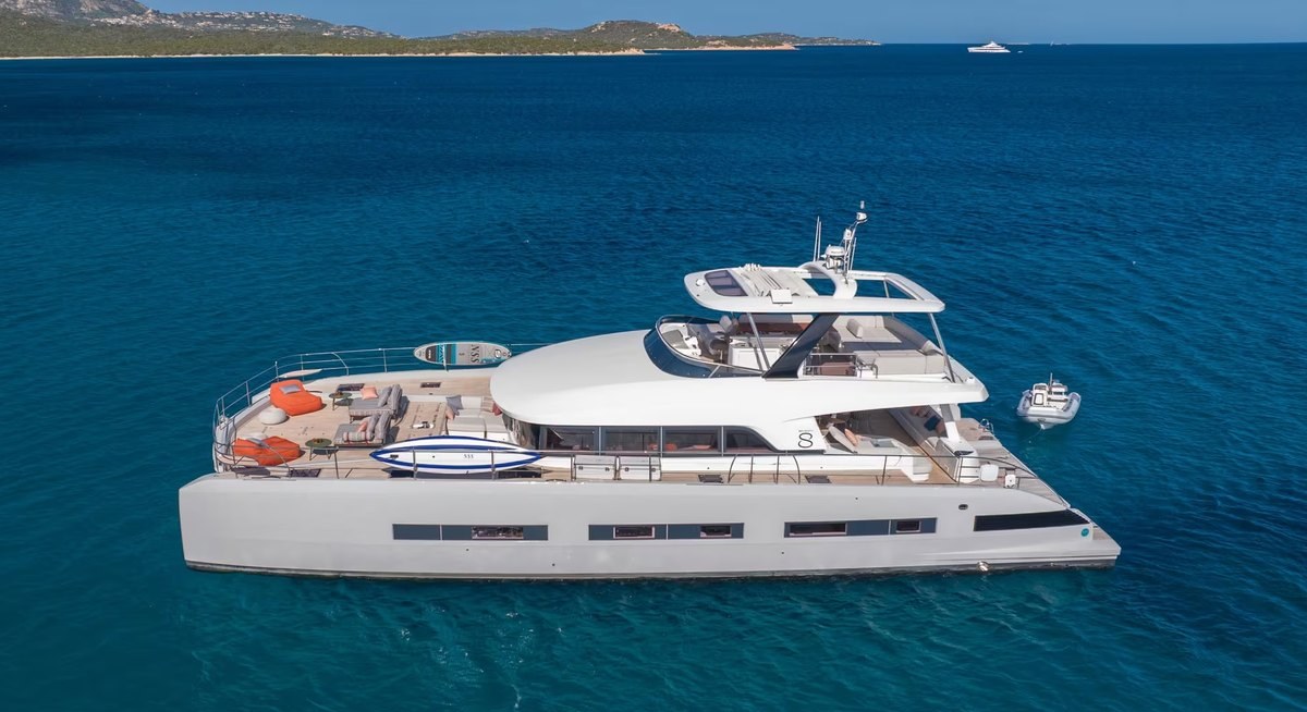 تأجير يخت ZENIT YACHT CHARTER